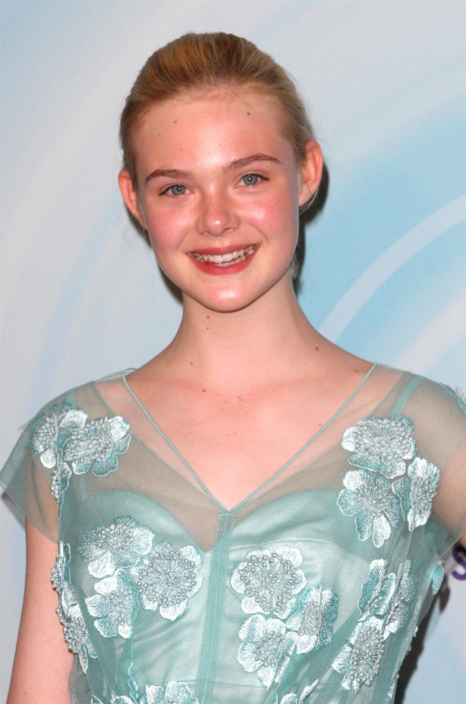 Elle Fanning at the 2011 Women In Film Crystal Pictures | Picture 59003